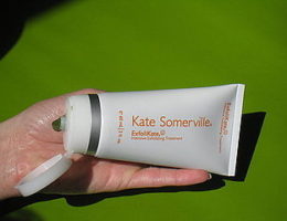 ExfoliKate face scrub