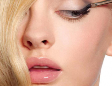 eye makeup