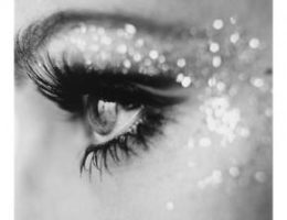 glitter eye makeup