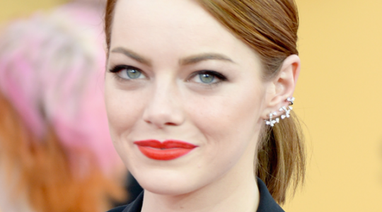 How to Get Emma Stone's Head-Turning Red Lip for Under $10! - The Beauty  Girl